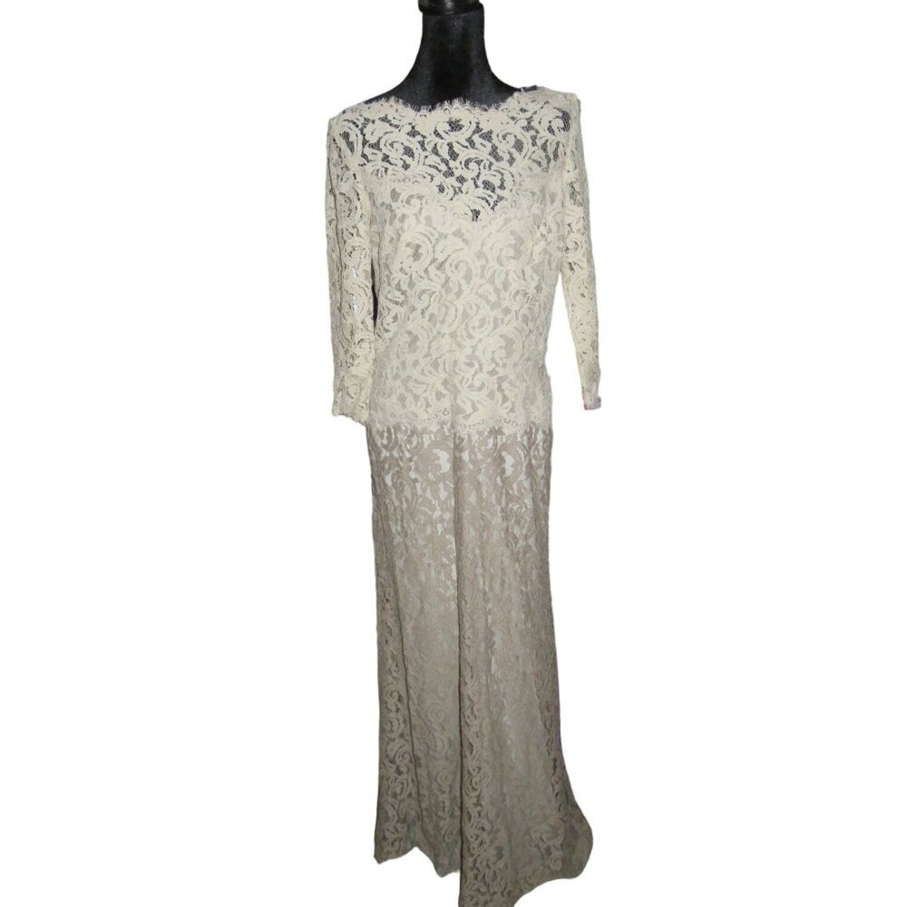 TADASHI Shoji Medallion Lace Two Tone White Cream  Mermaid Cut Formal Gown Dress